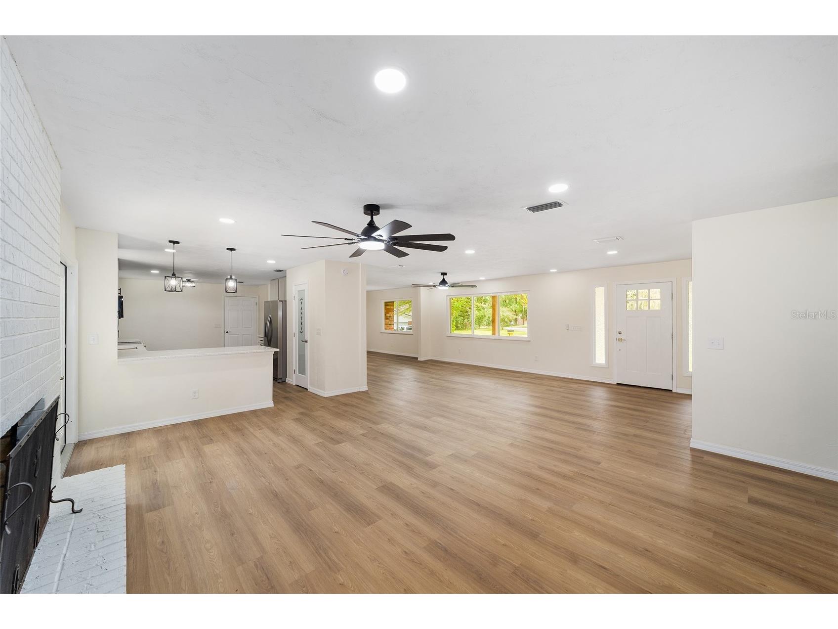 9310 NW 10th Place Gainesville FL 32606 OM710404 image10