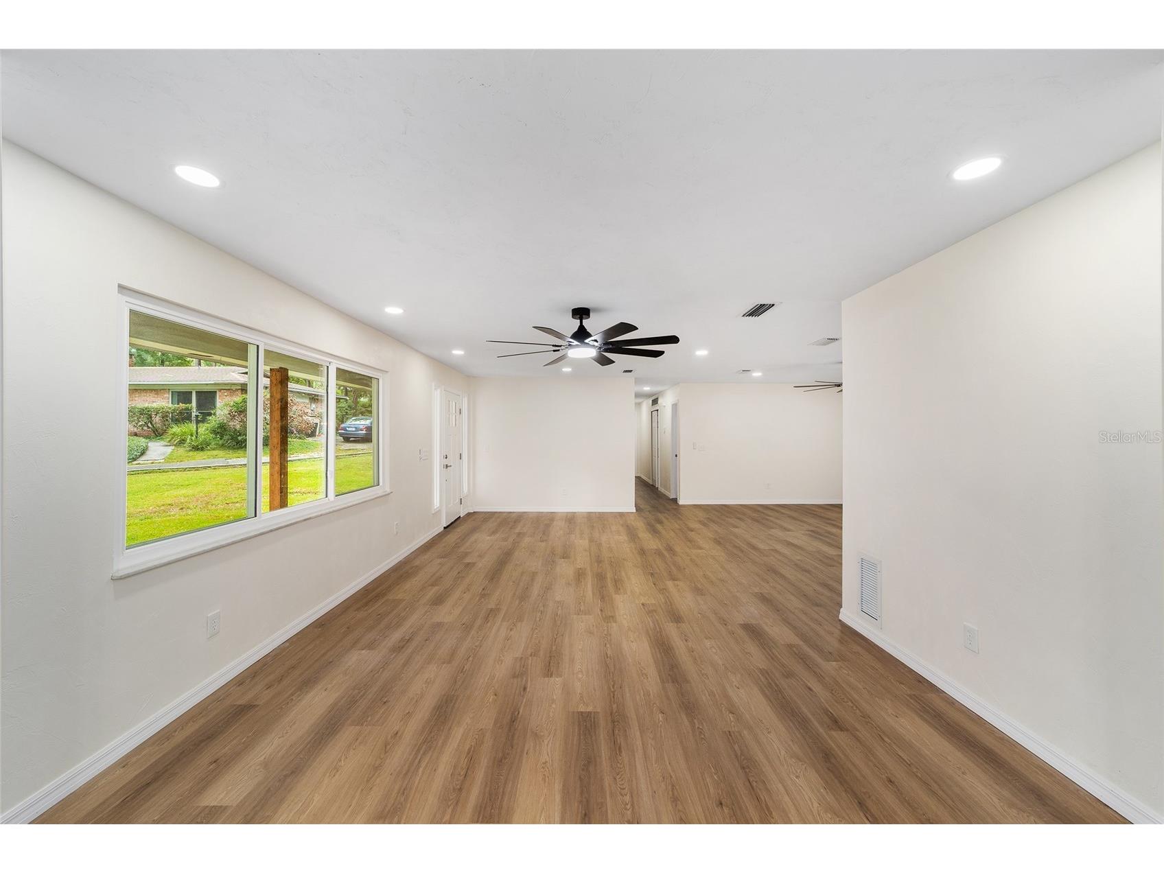 9310 NW 10th Place Gainesville FL 32606 OM710404 image12