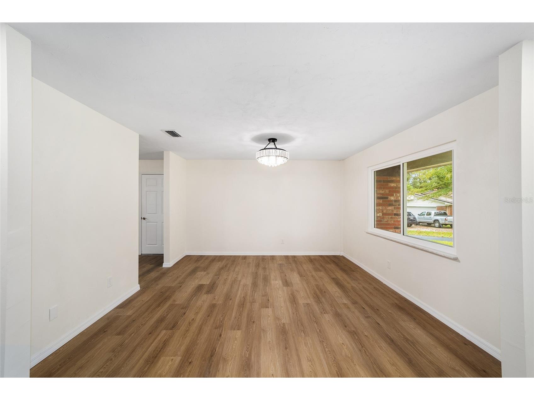 9310 NW 10th Place Gainesville FL 32606 OM710404 image15