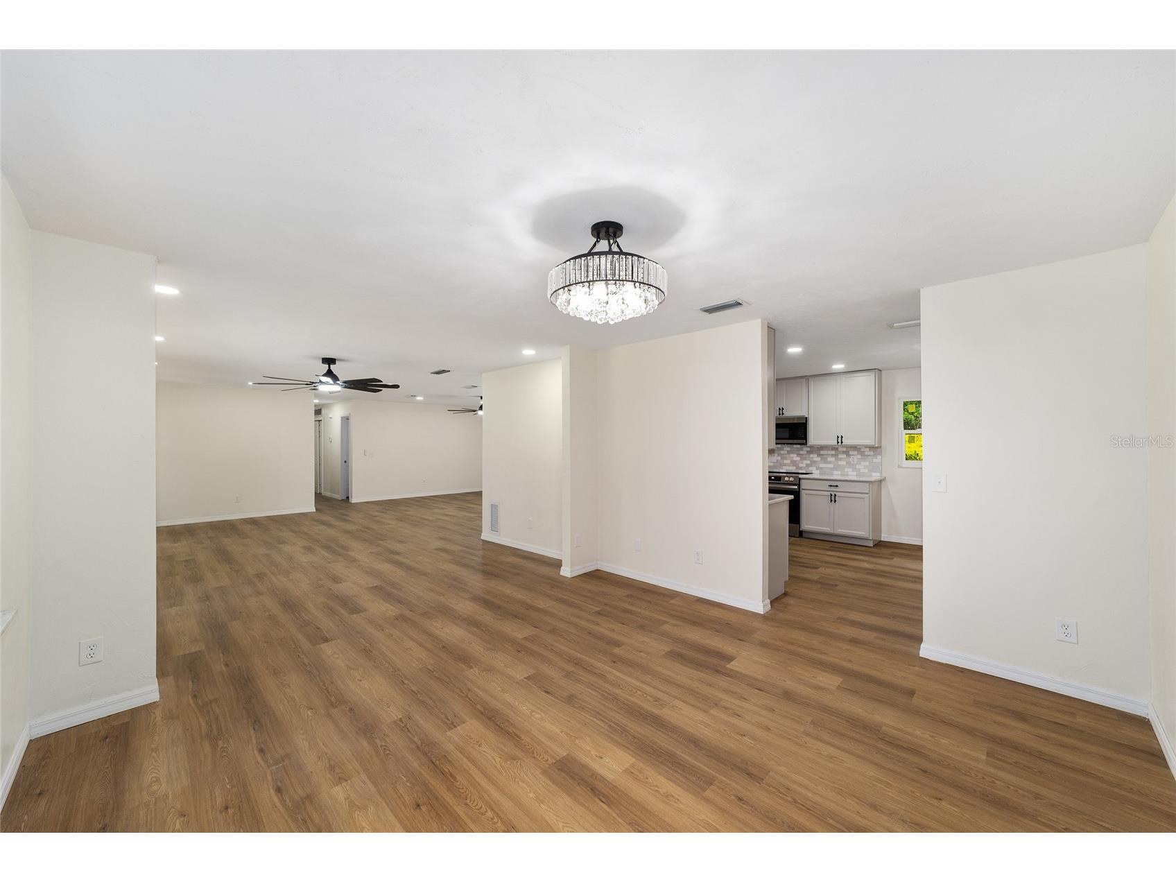 9310 NW 10th Place Gainesville FL 32606 OM710404 image16