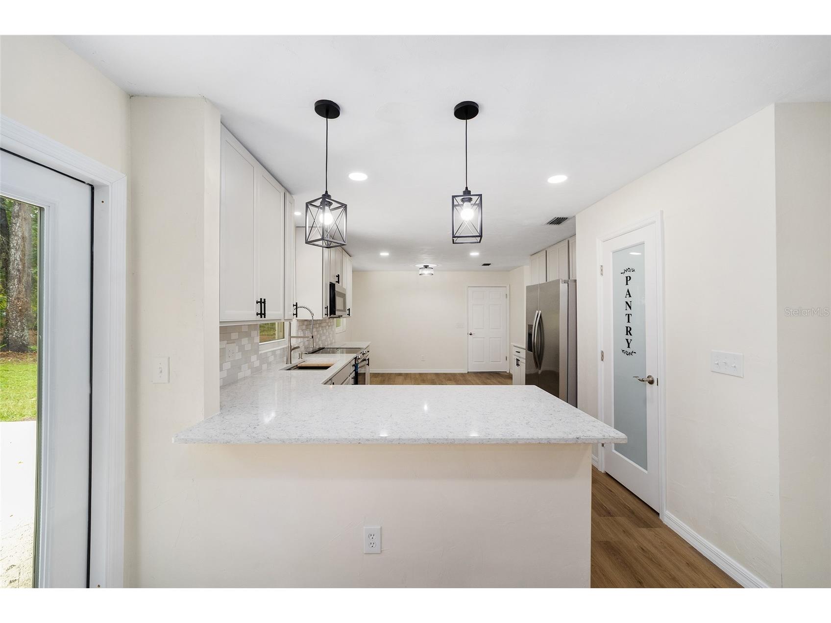 9310 NW 10th Place Gainesville FL 32606 OM710404 image19