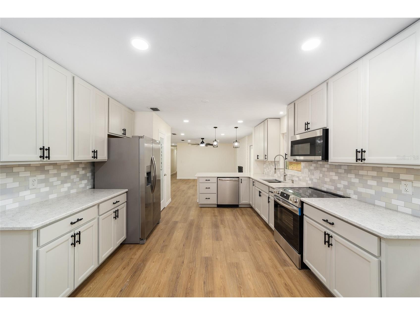 9310 NW 10th Place Gainesville FL 32606 OM710404 image25