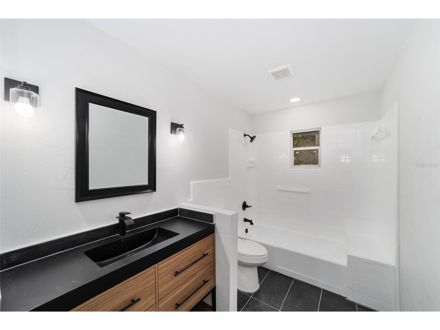 9310 NW 10th Place Gainesville FL 32606 OM710404 image28