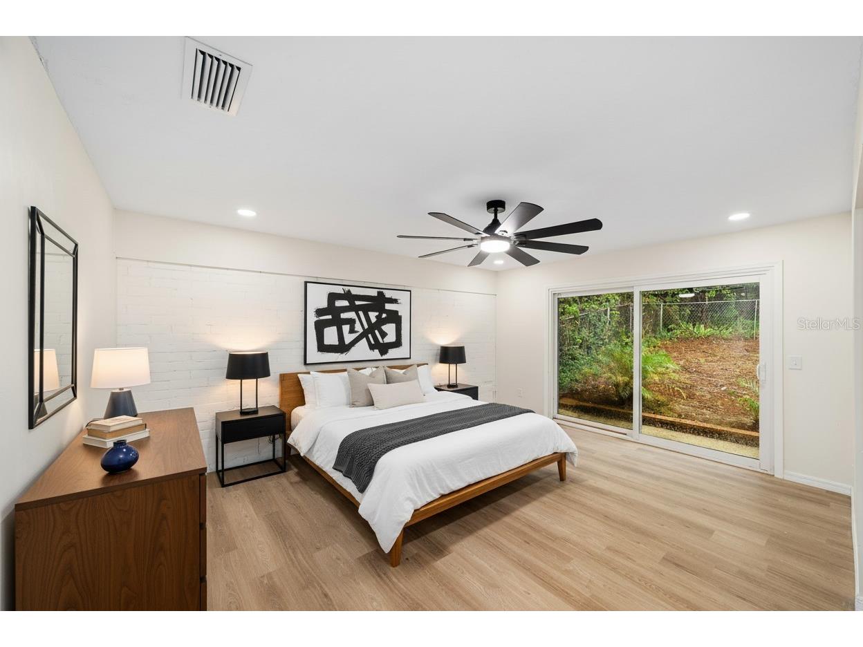 9310 NW 10th Place Gainesville FL 32606 OM710404 image33