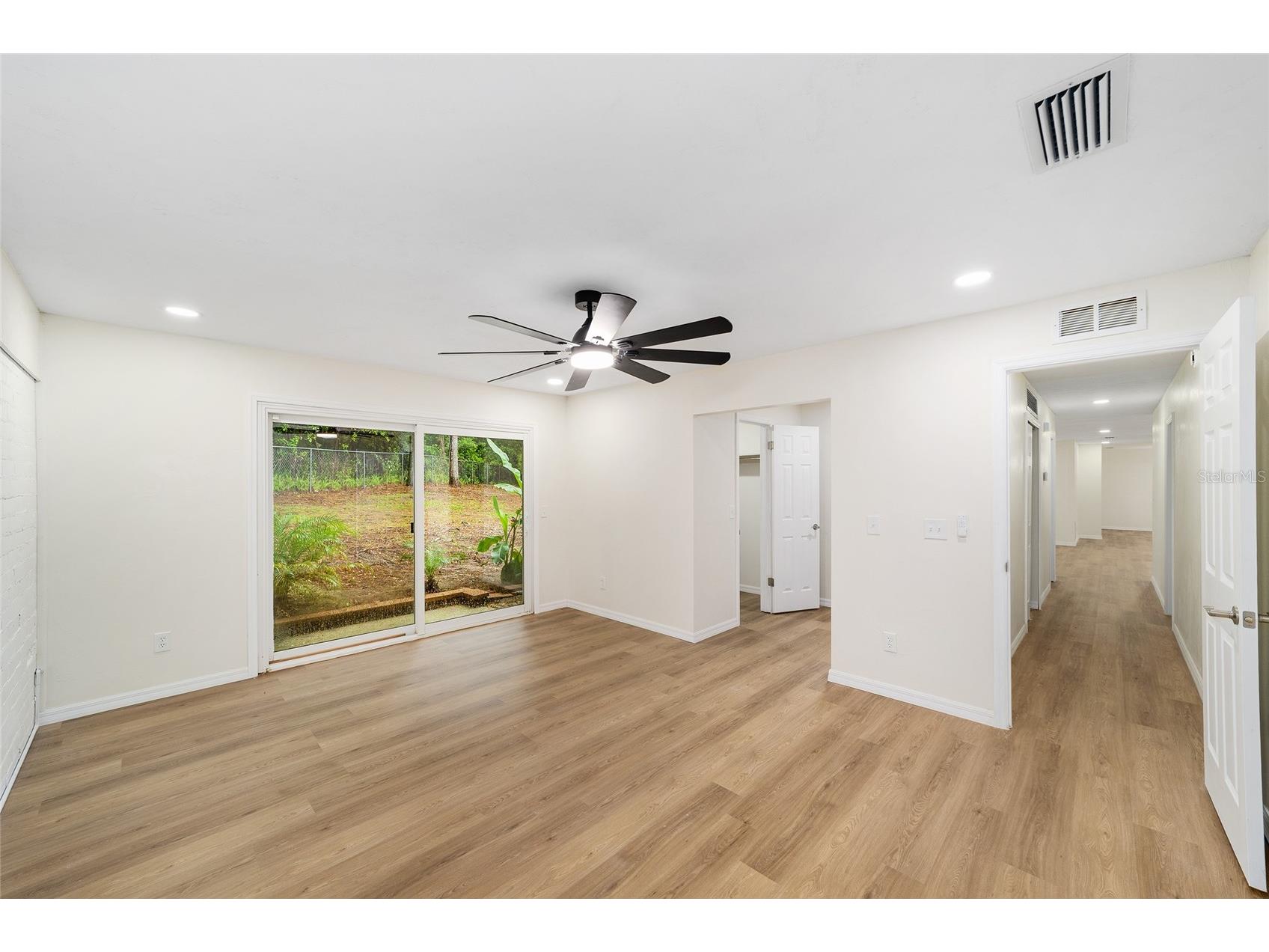 9310 NW 10th Place Gainesville FL 32606 OM710404 image35