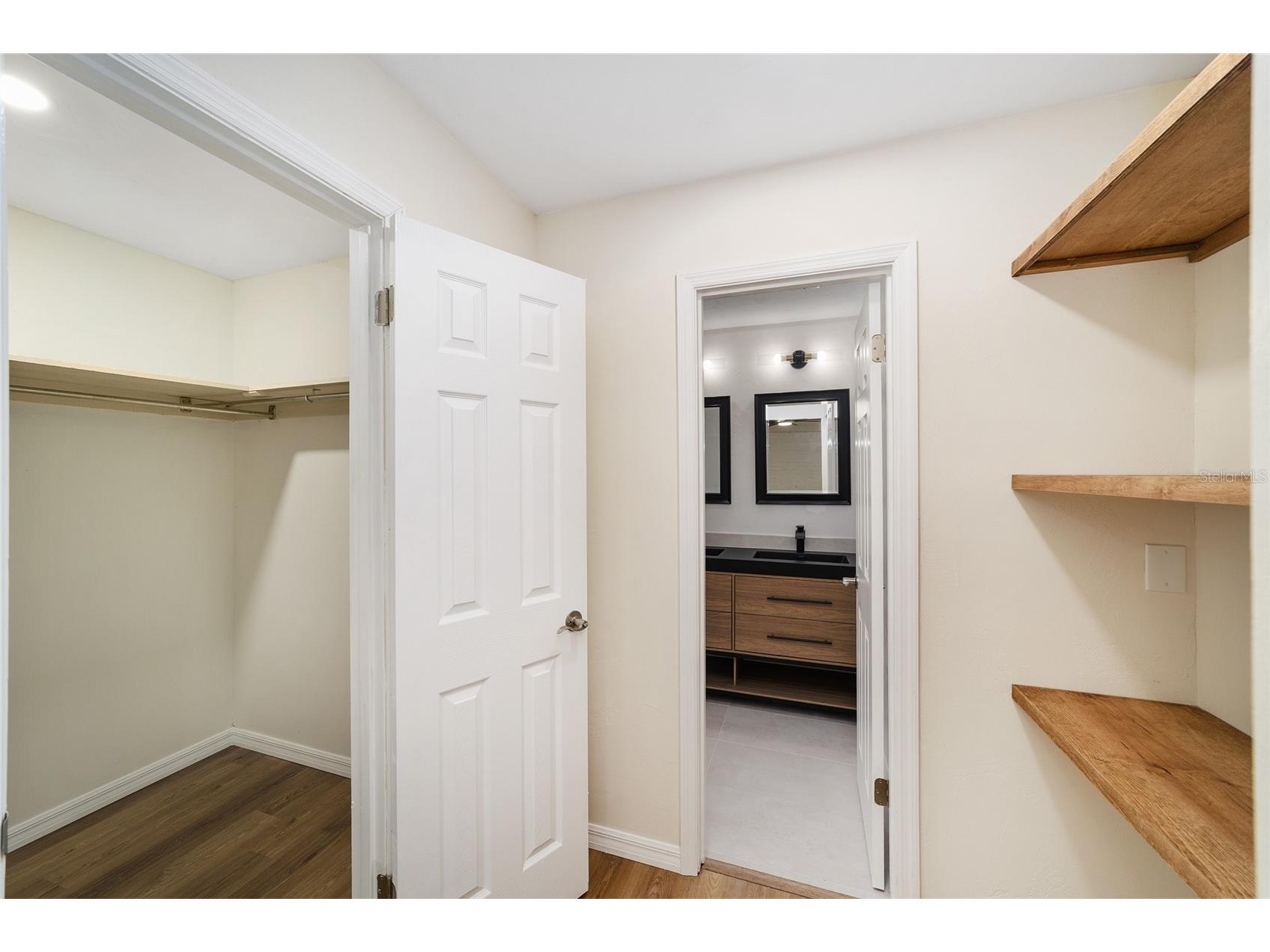 9310 NW 10th Place Gainesville FL 32606 OM710404 image37