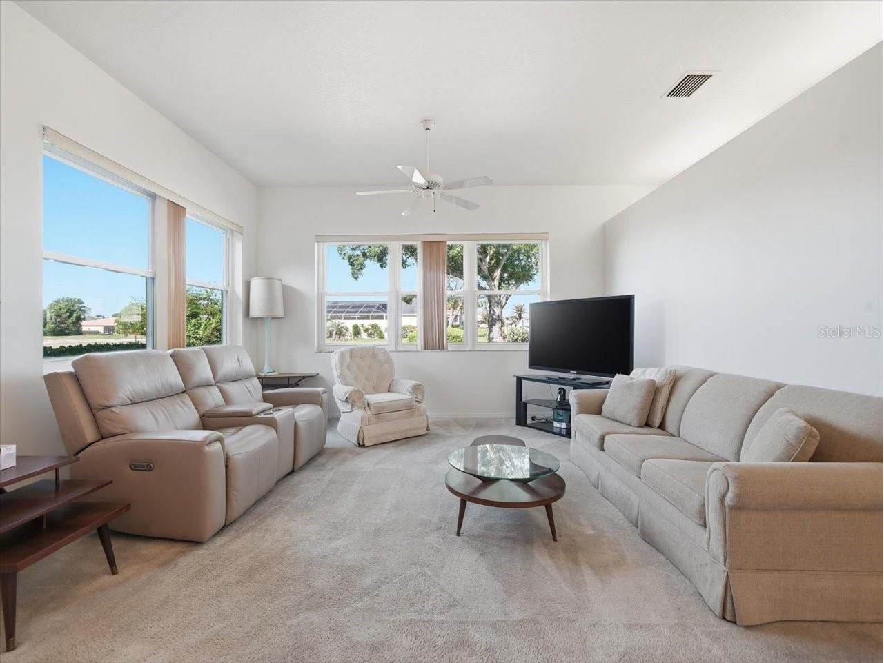 9311 Butler Boulevard Weeki Wachee FL 34613 W7885442 image25