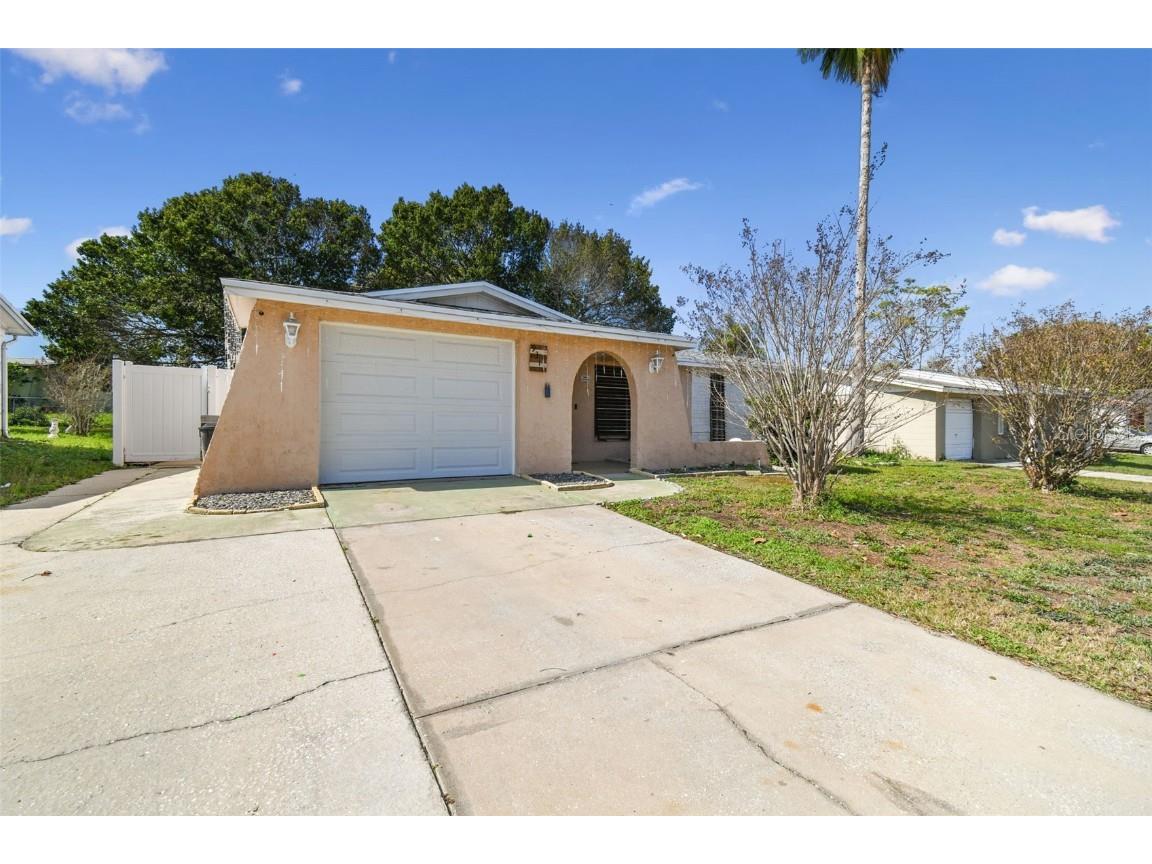 9311 Gray Fox Lane Port Richey FL 34668 T3429339 image1