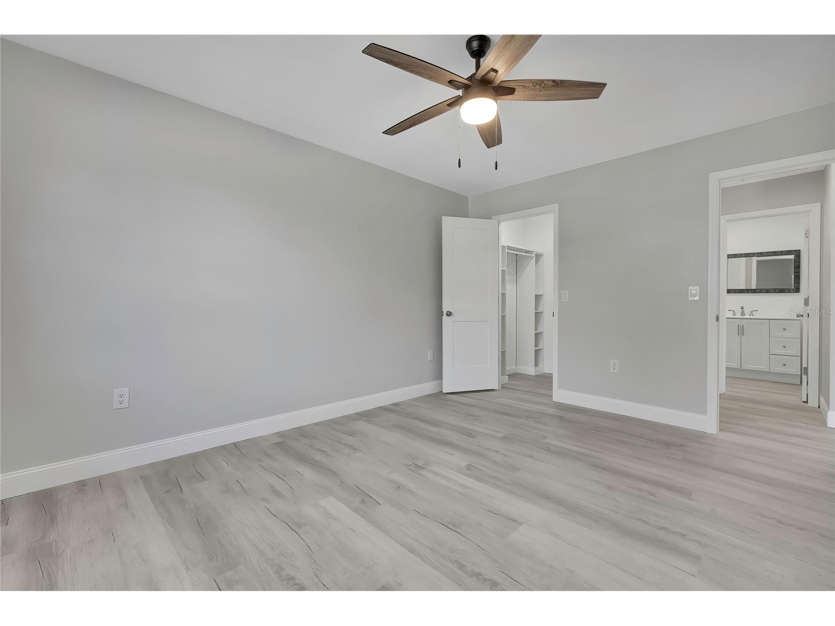 9312 Lake Christina Lane Port Richey FL 34668 W7885497 image36