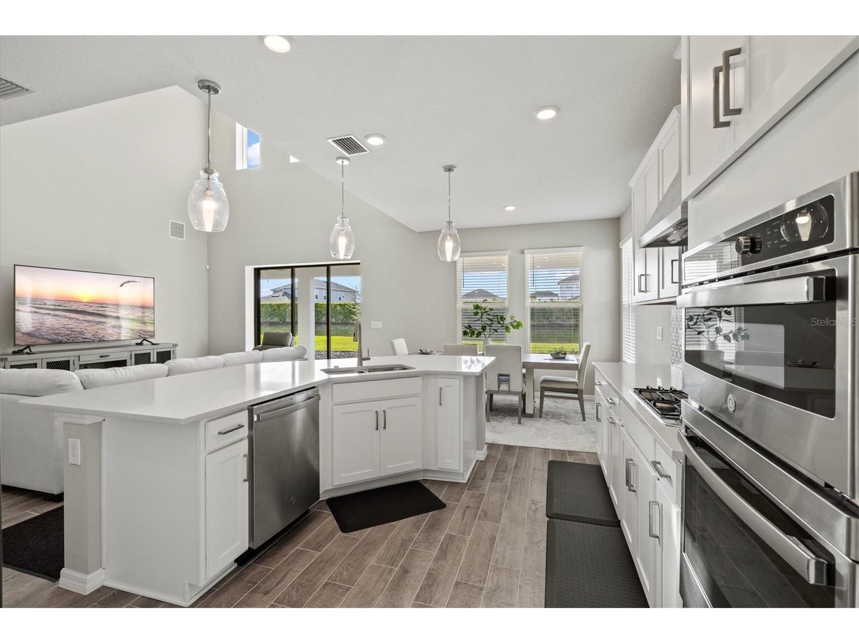 9312 Tequila Sunrise Drive Sarasota FL 34241 A4678680 image17