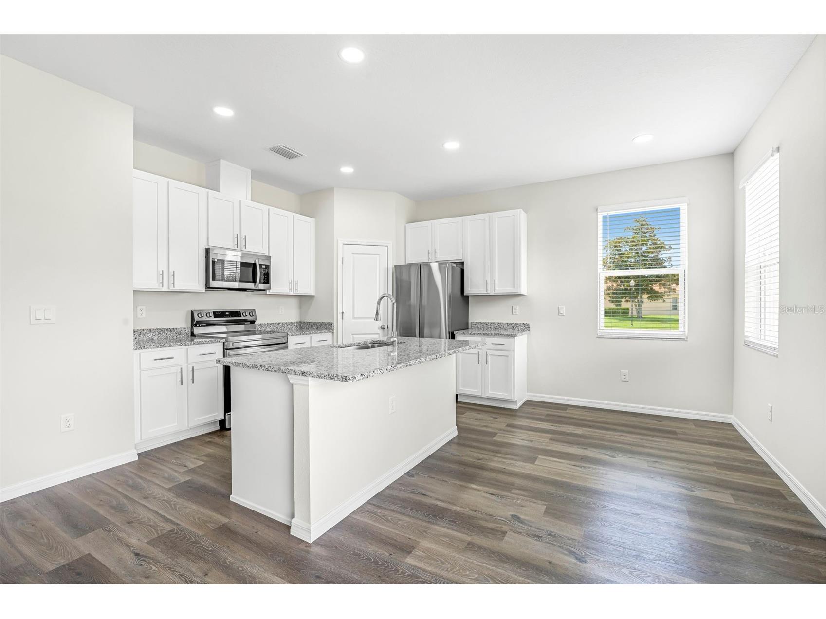 9313 Gentle Ben Court Weeki Wachee FL 34613 TB8461953 image15