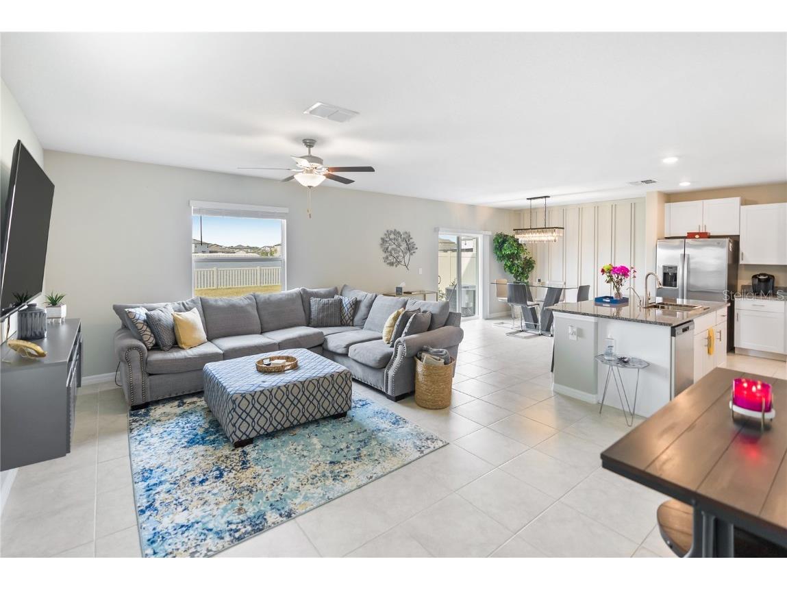 9313 Lemon Drop Loop Ruskin FL 33573 TB8384801 image5