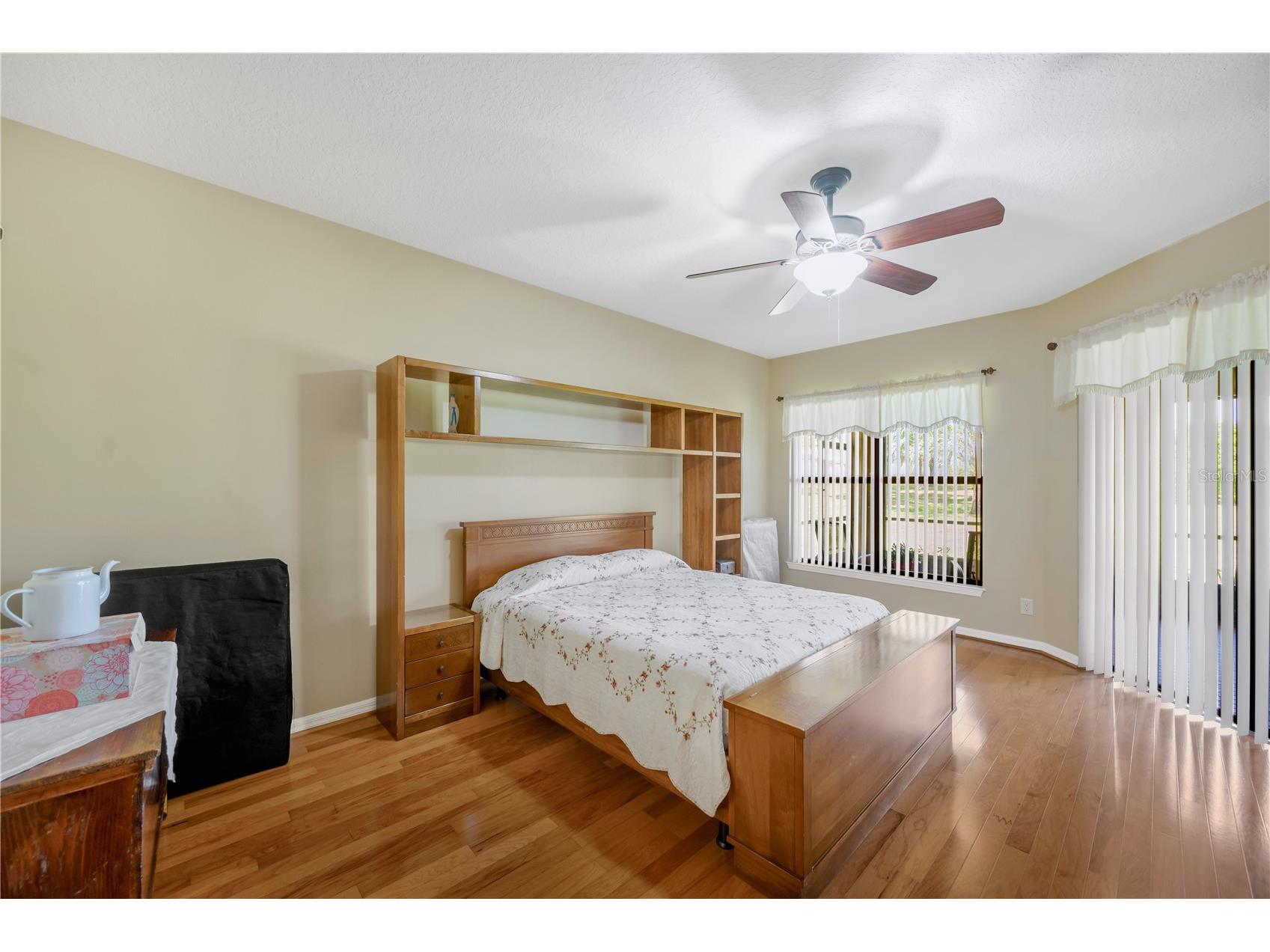 9313 Lisbon Street Seffner FL 33584 TB8497197 image20