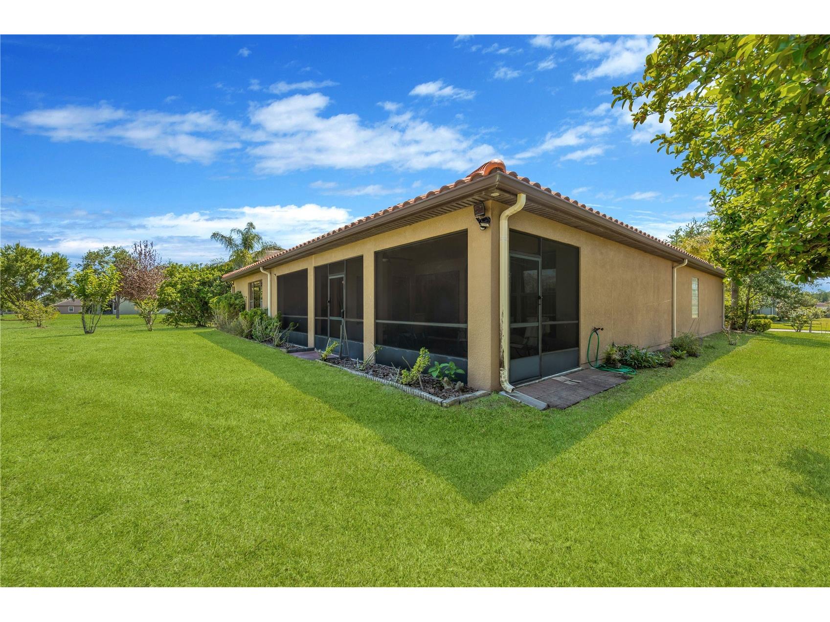 9313 Lisbon Street Seffner FL 33584 TB8497197 image34