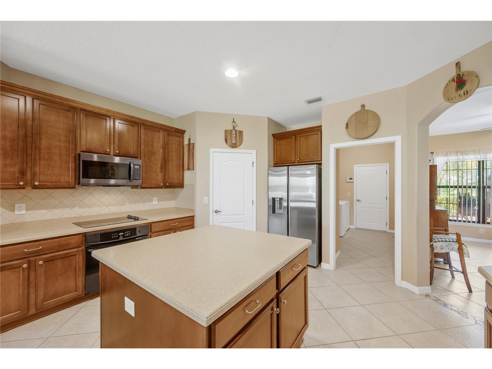 9313 Lisbon Street Seffner FL 33584 TB8497197 image5