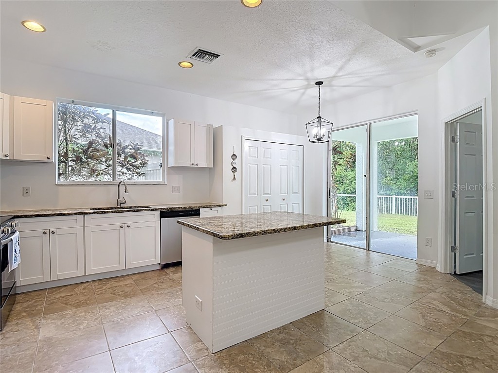 9314 Black Thorn Loop Land O Lakes FL 34638 TB8406188 image8