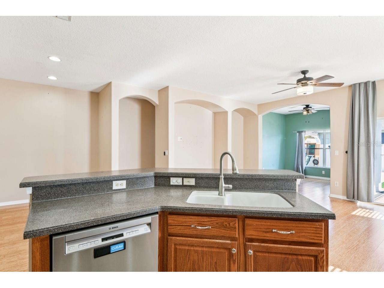 9314 Creedmoor Lane New Port Richey FL 34654 W7881695 image8