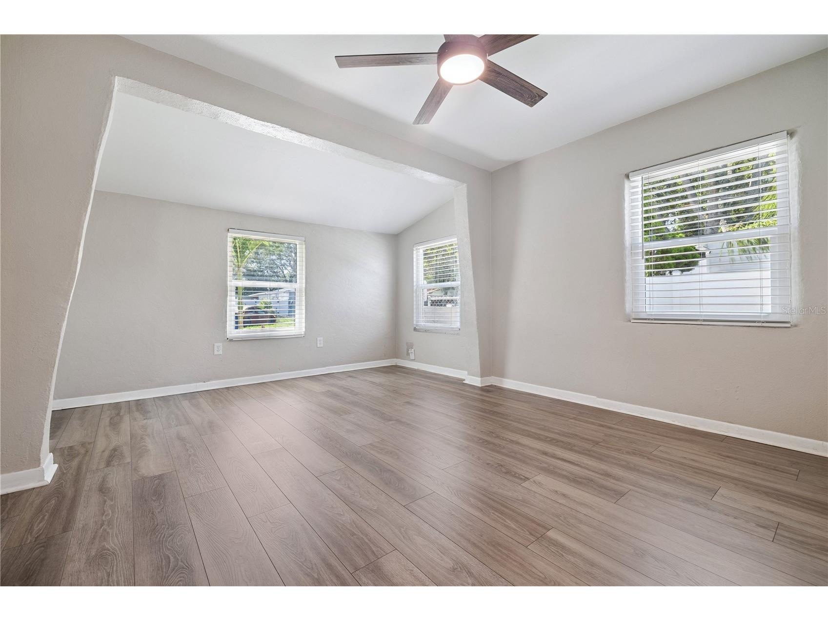 9314 N Ashley Street Tampa FL 33612 TB8491951 image10