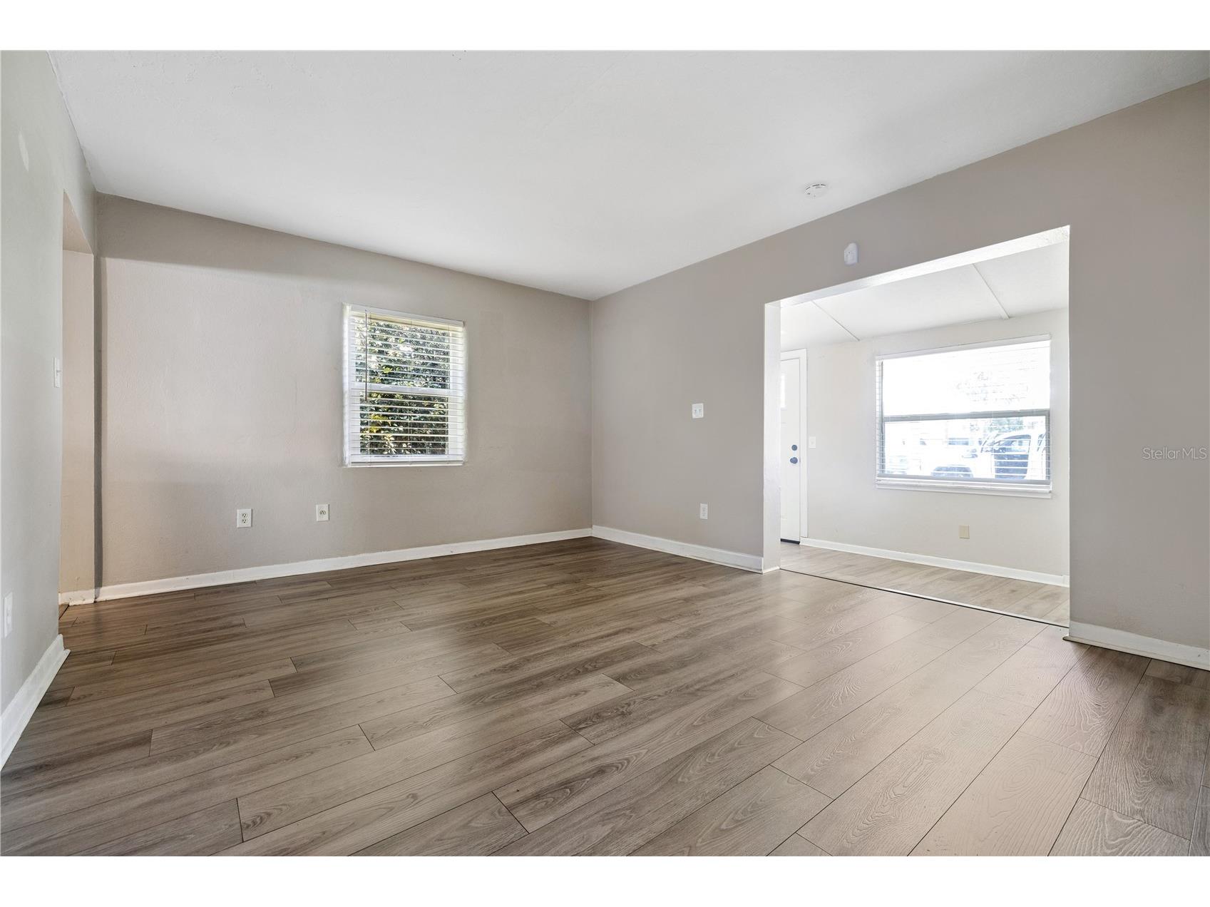 9314 N Ashley Street Tampa FL 33612 TB8491951 image3