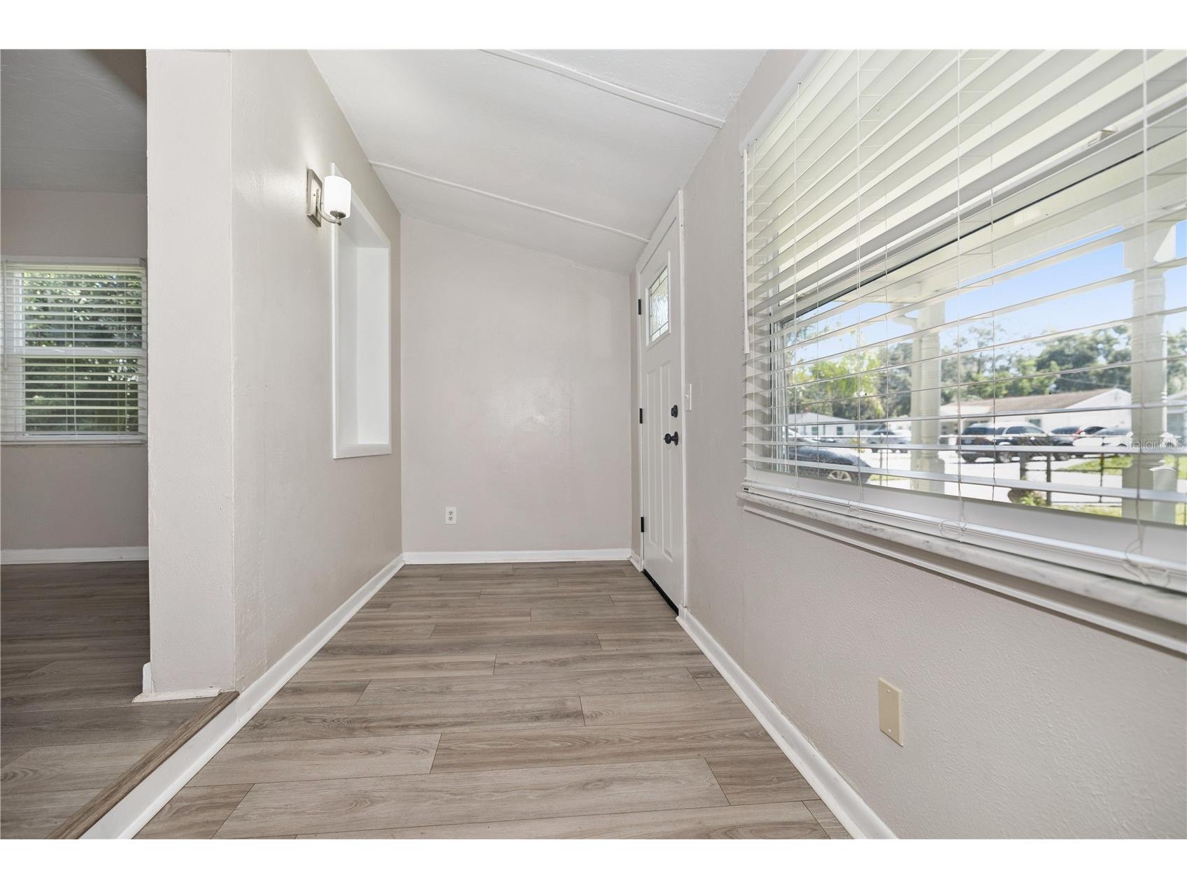 9314 N Ashley Street Tampa FL 33612 TB8491951 image7