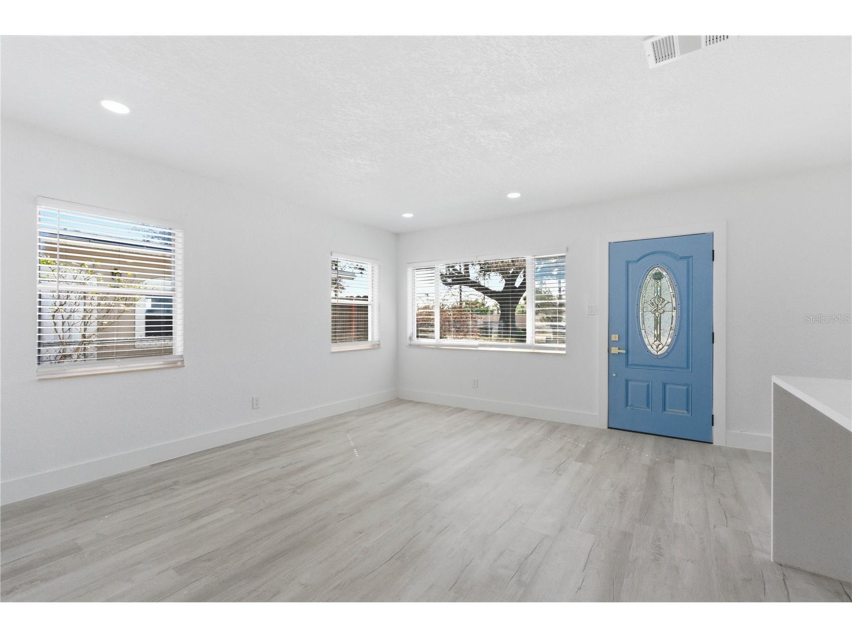 9315 N 16th Street Tampa FL 33612 TB8478787 image7