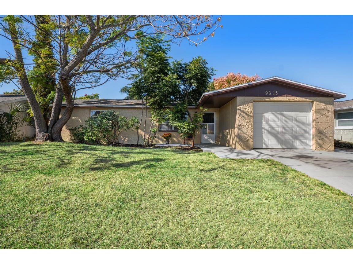 9315 Palm Avenue Port Richey FL 34668 TB8448331 image1