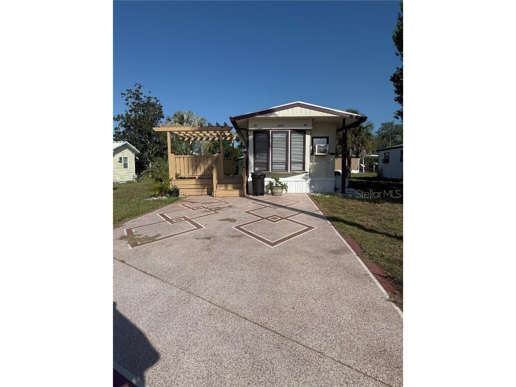 9315 Stingray Drive Weeki Wachee FL 34613 W7878959 image1