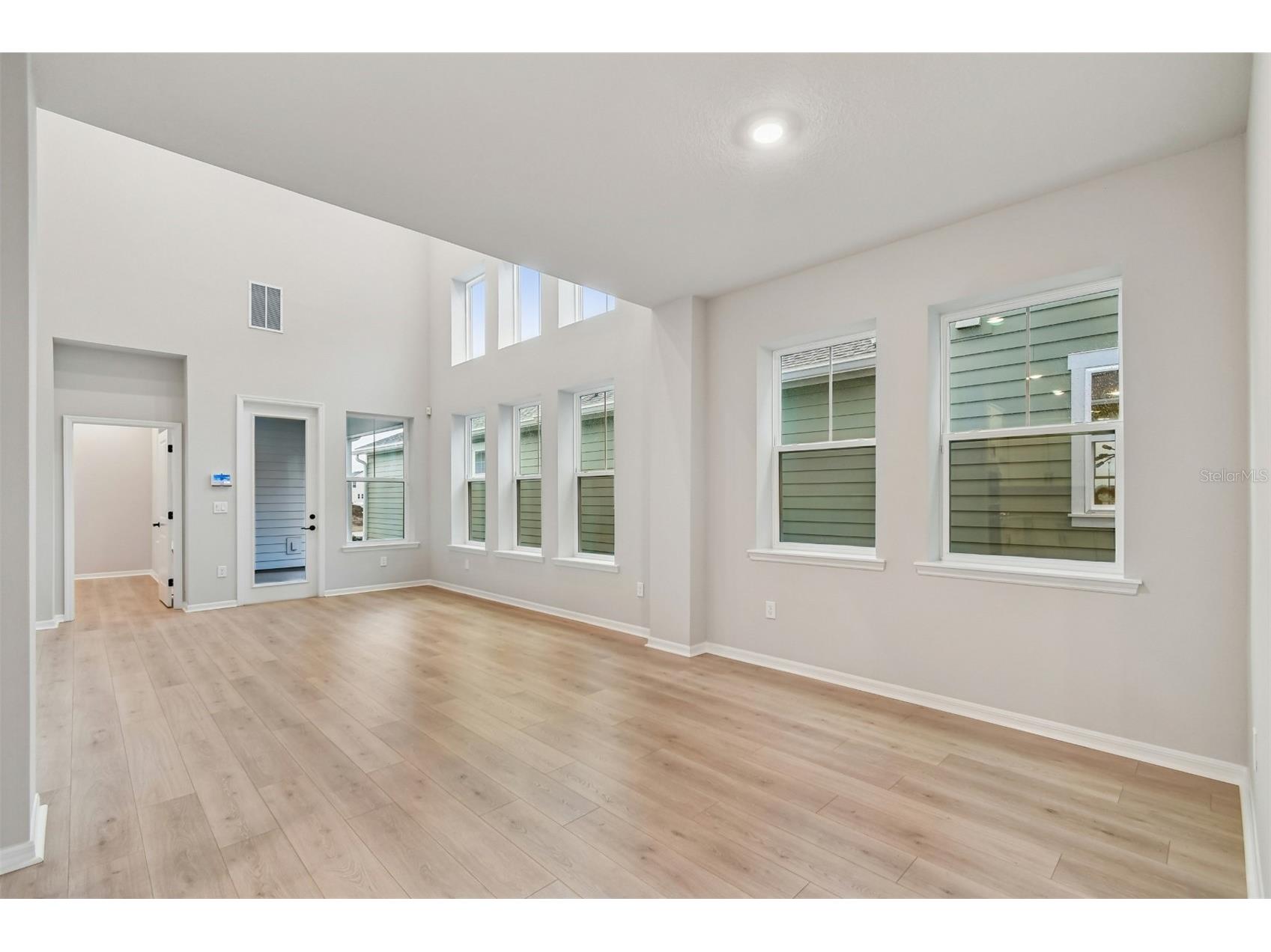 9316 Hartline Way Orlando FL 32827 TB8431776 image10