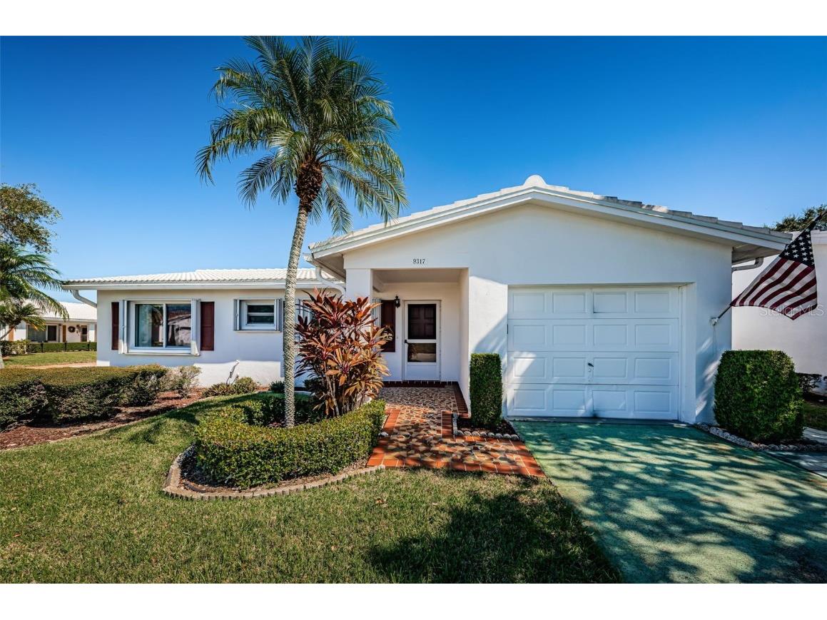 9317 42nd Street N #5 Pinellas Park FL 33782 U8217888 image1