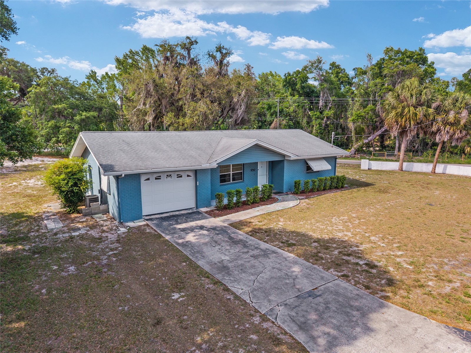 9317 E Crescent Drive Inverness FL 34450 OM723394 image5