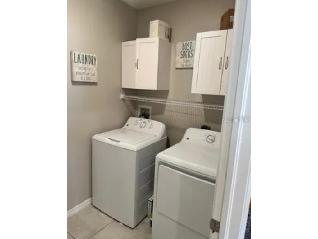 9317 Lemon Drop Loop Ruskin FL 33573 TB8423922 image5