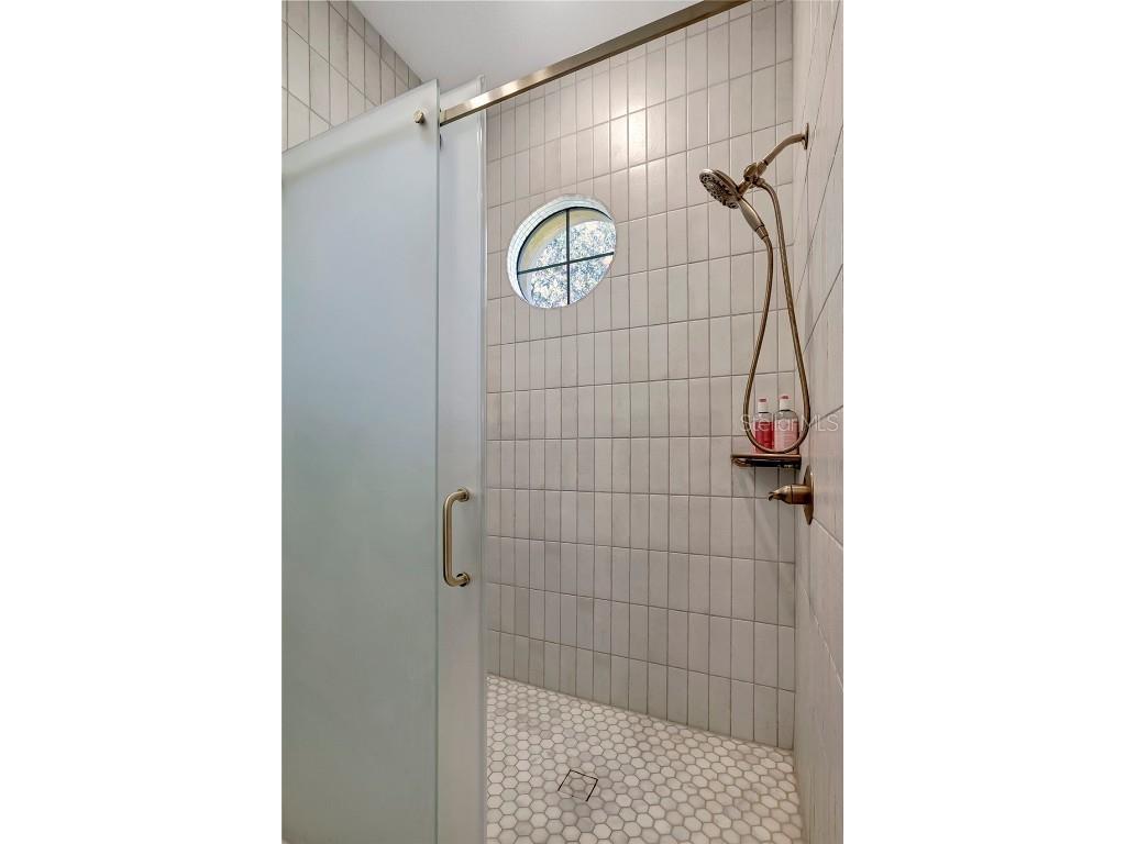 9317 Lisbon Street Seffner FL 33584 TB8417479 image23