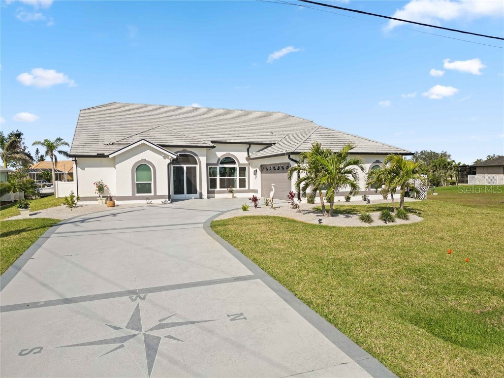 9317 Saint Paul Drive Port Charlotte FL 33981 - SAINT PAUL WATERWAY A4643163 image1