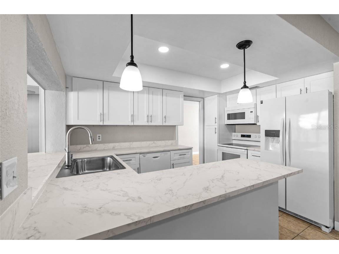 9318 1st Street N Saint Petersburg FL 33702 TB8438648 image14