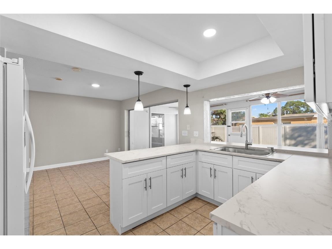 9318 1st Street N Saint Petersburg FL 33702 TB8438648 image15