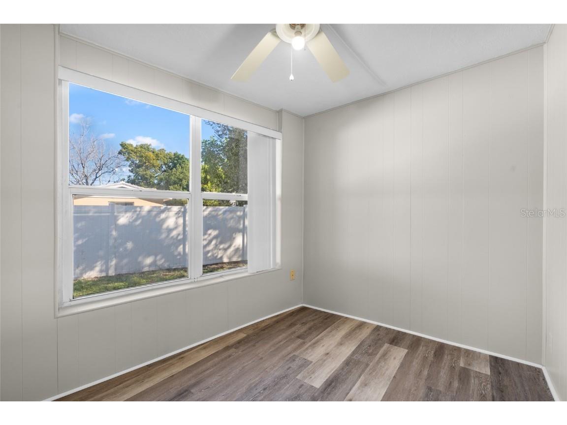 9318 1st Street N Saint Petersburg FL 33702 TB8438648 image24