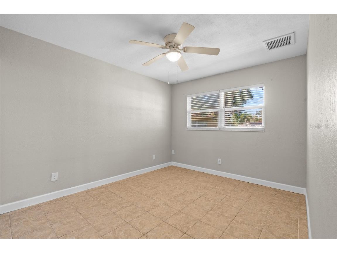 9318 1st Street N Saint Petersburg FL 33702 TB8438648 image34