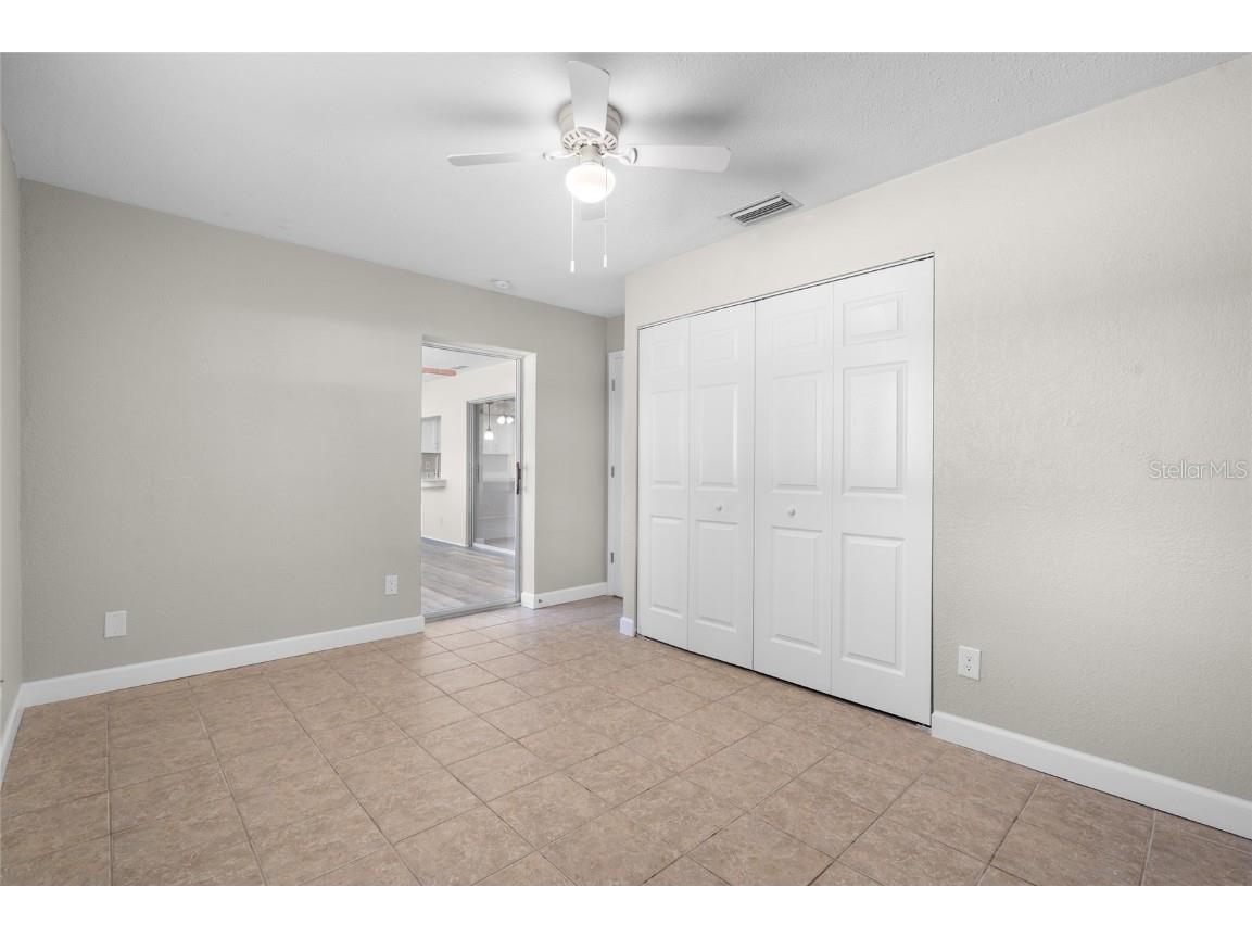 9318 1st Street N Saint Petersburg FL 33702 TB8438648 image36