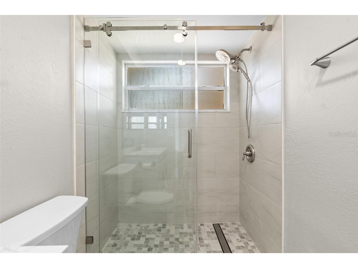 9318 1st Street N Saint Petersburg FL 33702 TB8438648 image38