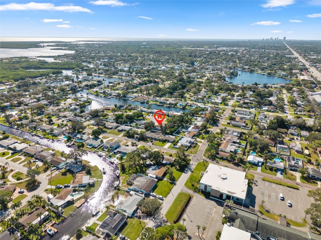 9318 1st Street N Saint Petersburg FL 33702 TB8438648 image47