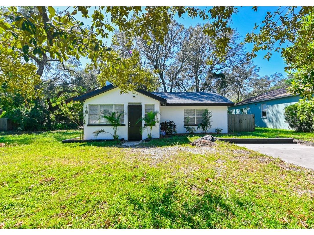 9318 Forest Hills Drive Tampa FL 33612 TB8313682 image1
