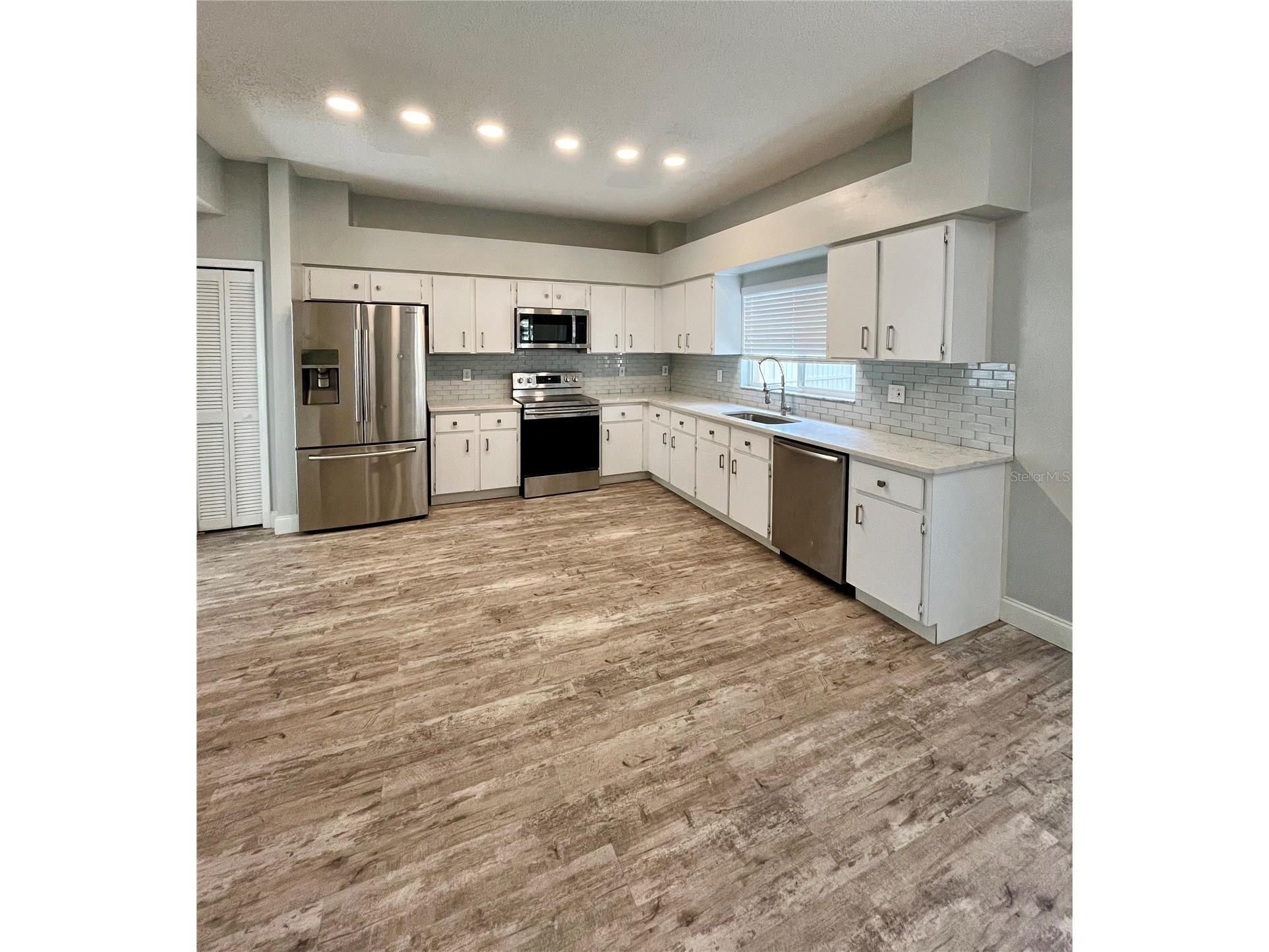 9318 Heritage Oak Court Tampa FL 33647 TB8513888 image4