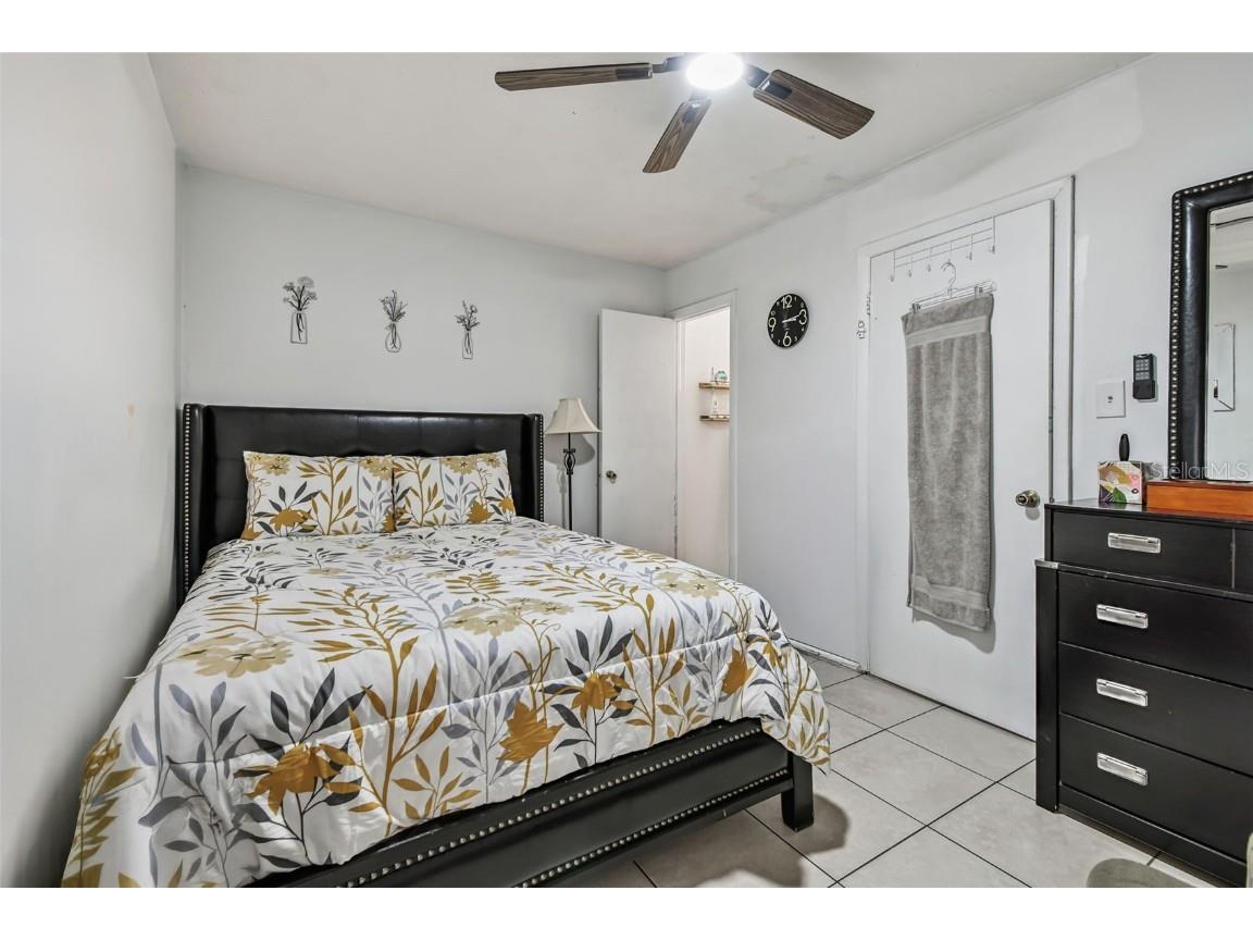 9318 N 11th Street Tampa FL 33612 TB8426470 image18