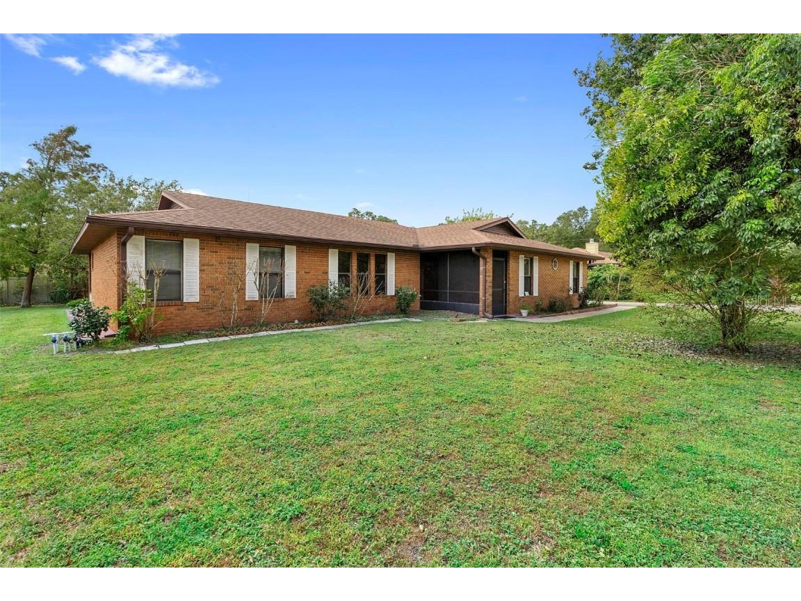 932 Crittenden Avenue Orange City FL 32763 V4939214 image1