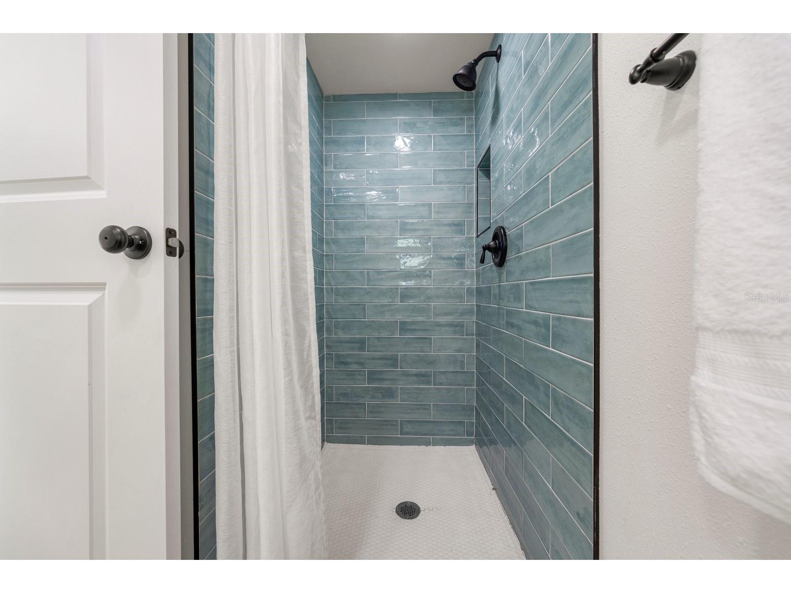 932 Highland Avenue Dunedin FL 34698 TB8525806 image11