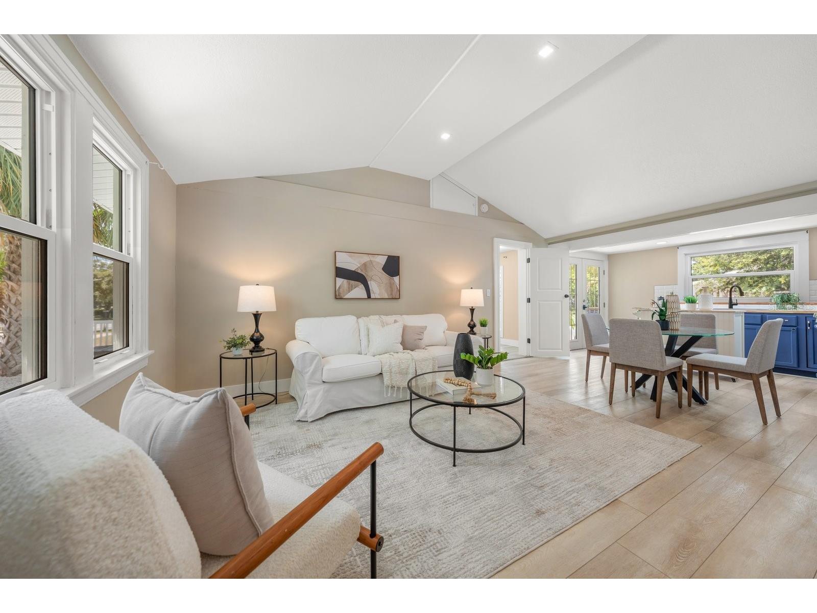 932 Highland Avenue Dunedin FL 34698 TB8525806 image5