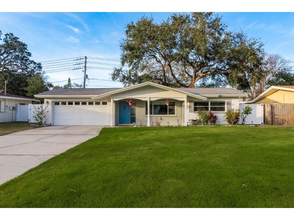 932 Lexington Drive Dunedin FL 34698 TB8347614 image1