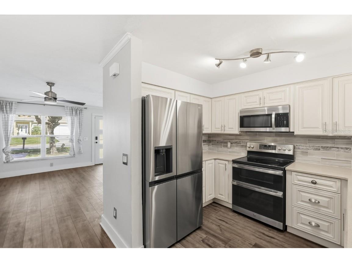 932 Lora Street Daytona Beach FL 32114 FC314005 image10