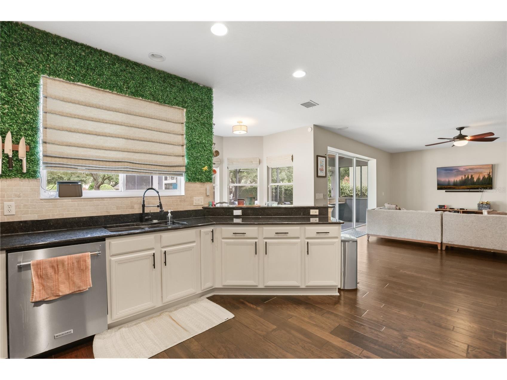 932 Lost Grove Circle Winter Garden FL 34787 O6424937 image9