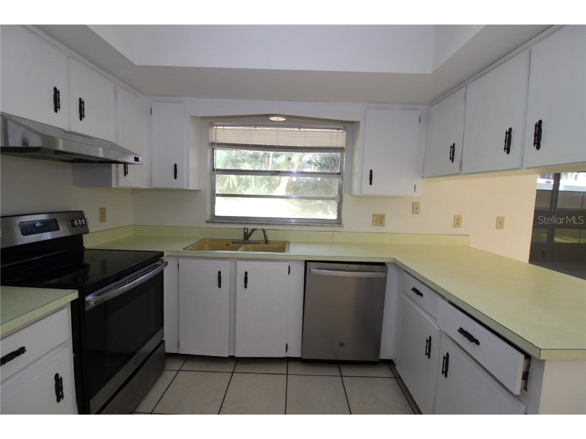 932 N Fairbairn Drive Deltona FL 32725 O6352413 image3